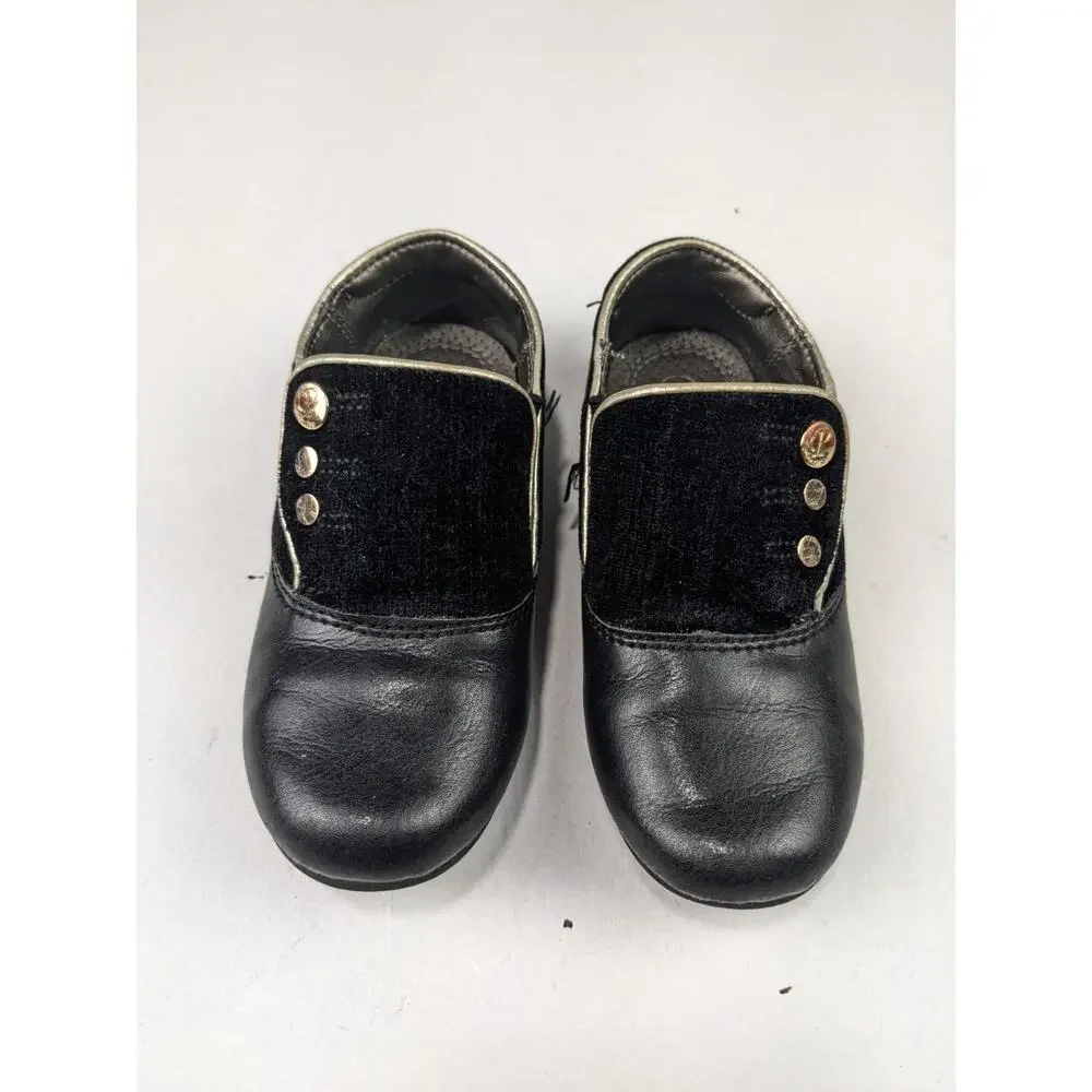 Papaya. Boys 24 EU 8 US Black Leather Loafer Shoes